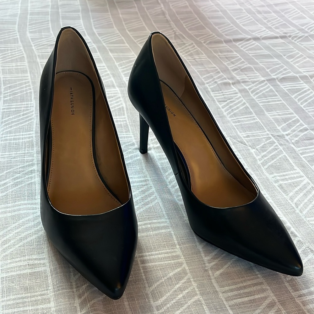 14th & Union Black Faux Leather Heels